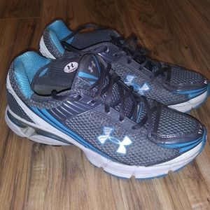 Women Under Armour shoes